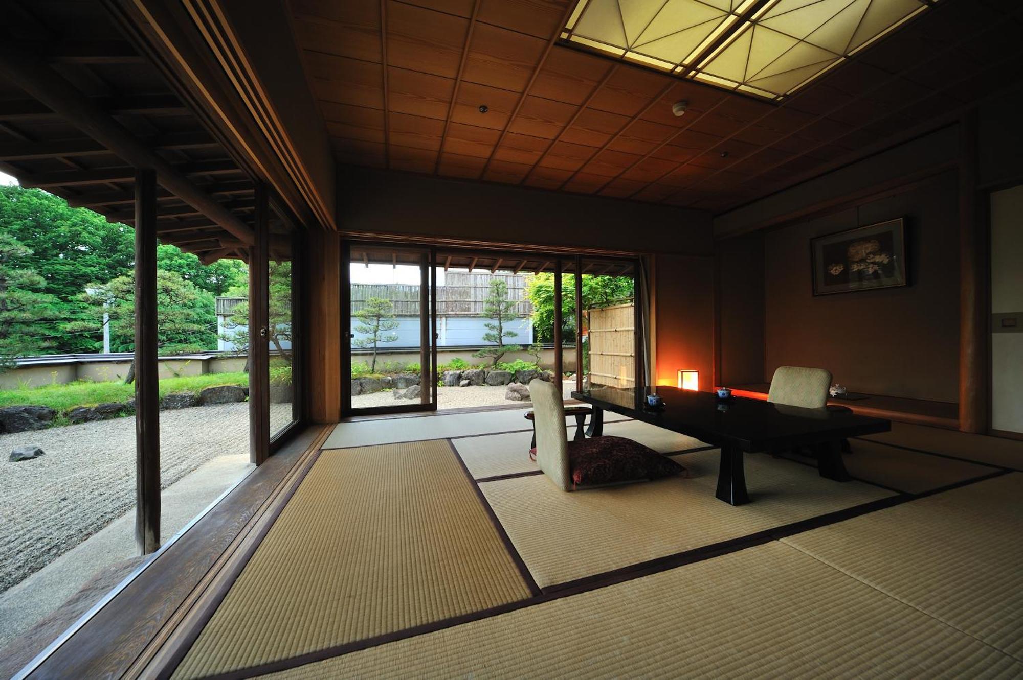 Kaminoyama Senkeien Tsukioka Hotel מראה חיצוני תמונה